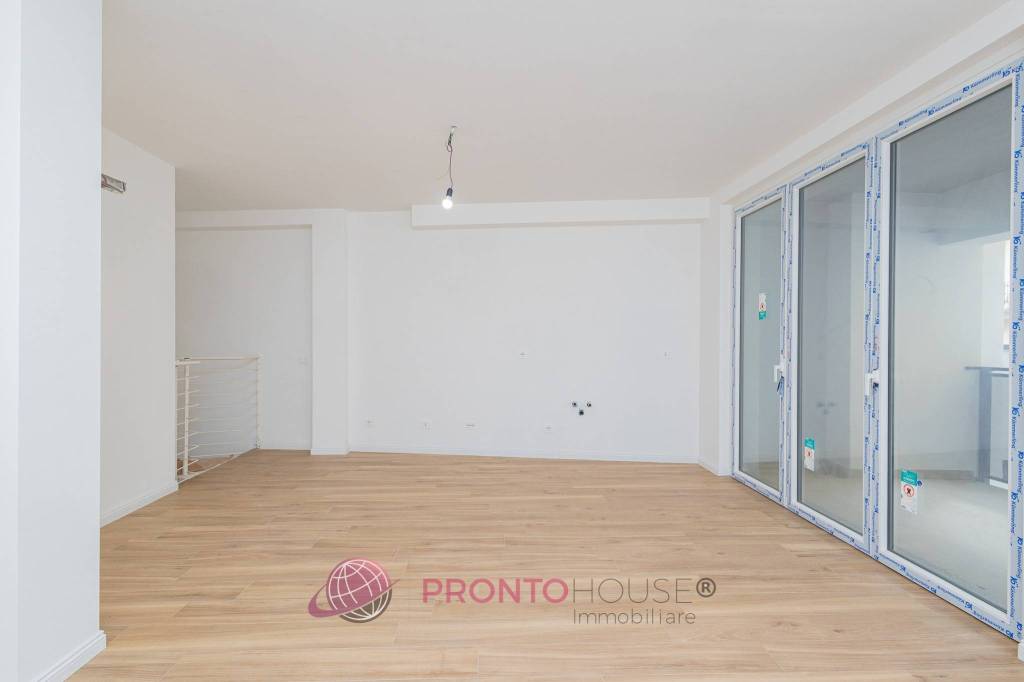 appartamento in vendita a Milano in zona Crescenzago
