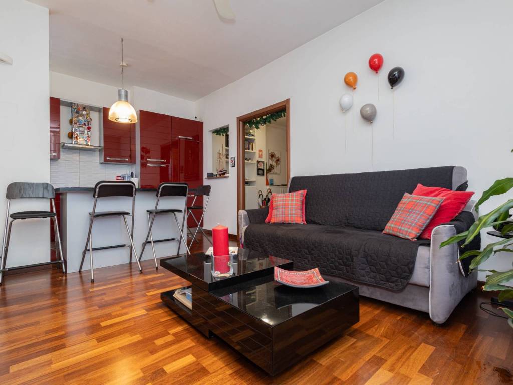 appartamento in vendita a Milano in zona Chiesa Rossa