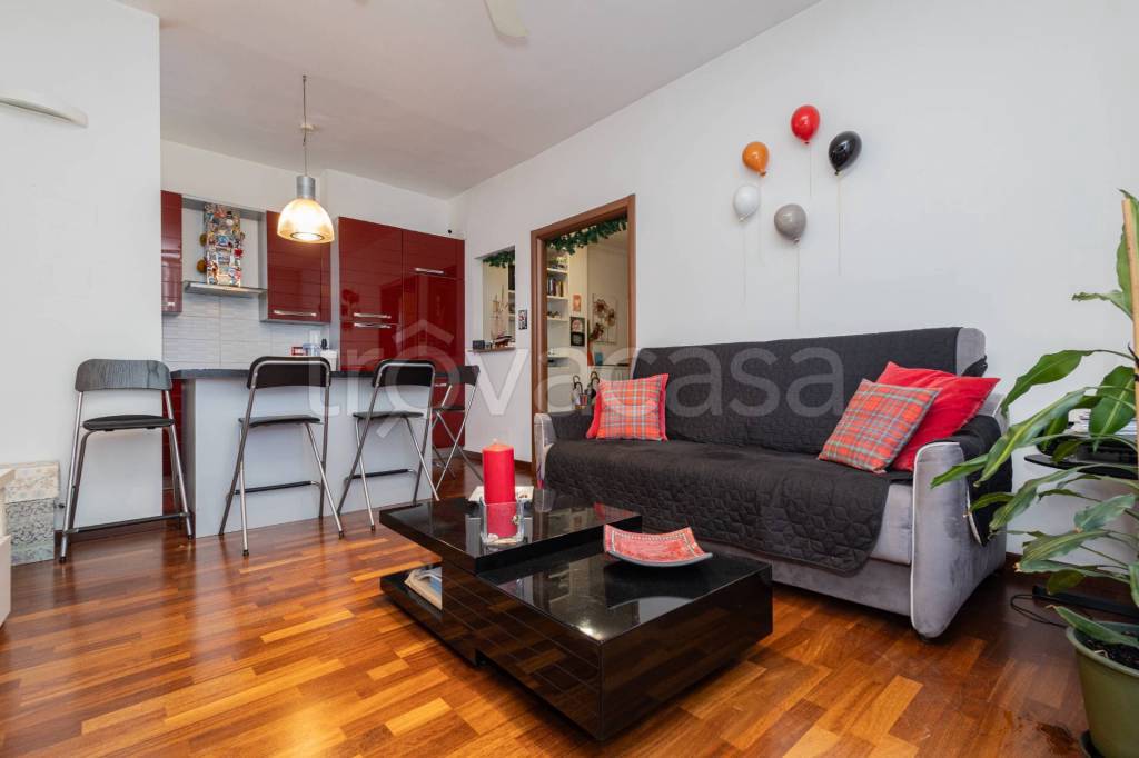 appartamento in vendita a Milano in zona Chiesa Rossa