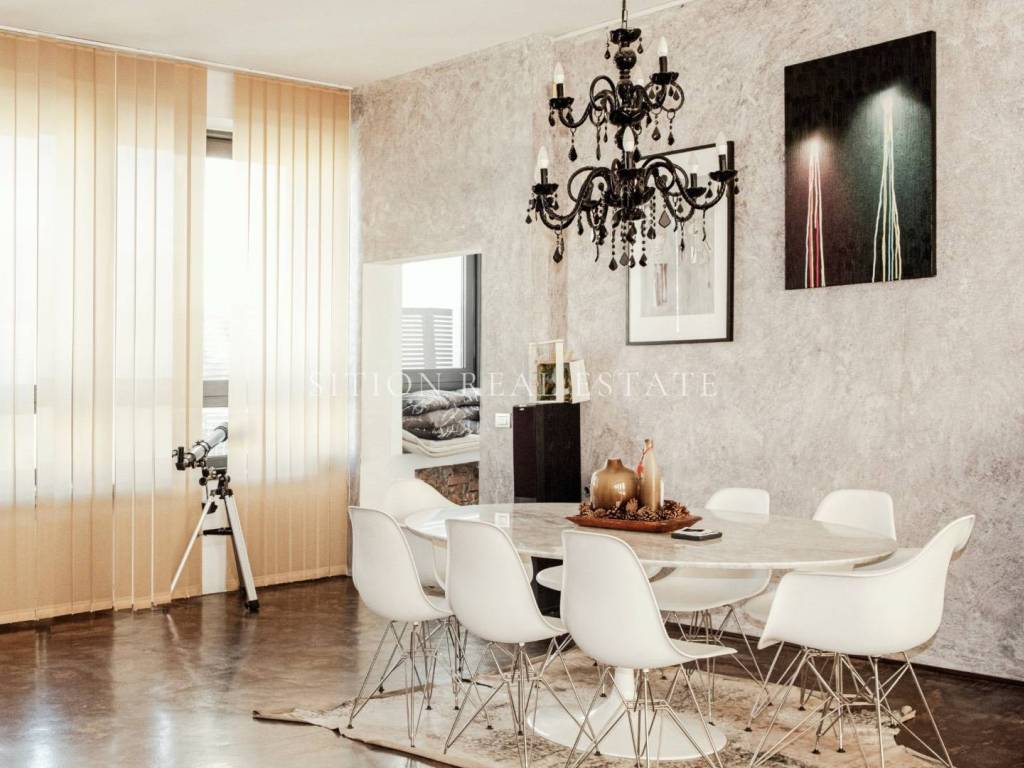 appartamento in vendita a Milano in zona Porta Vittoria