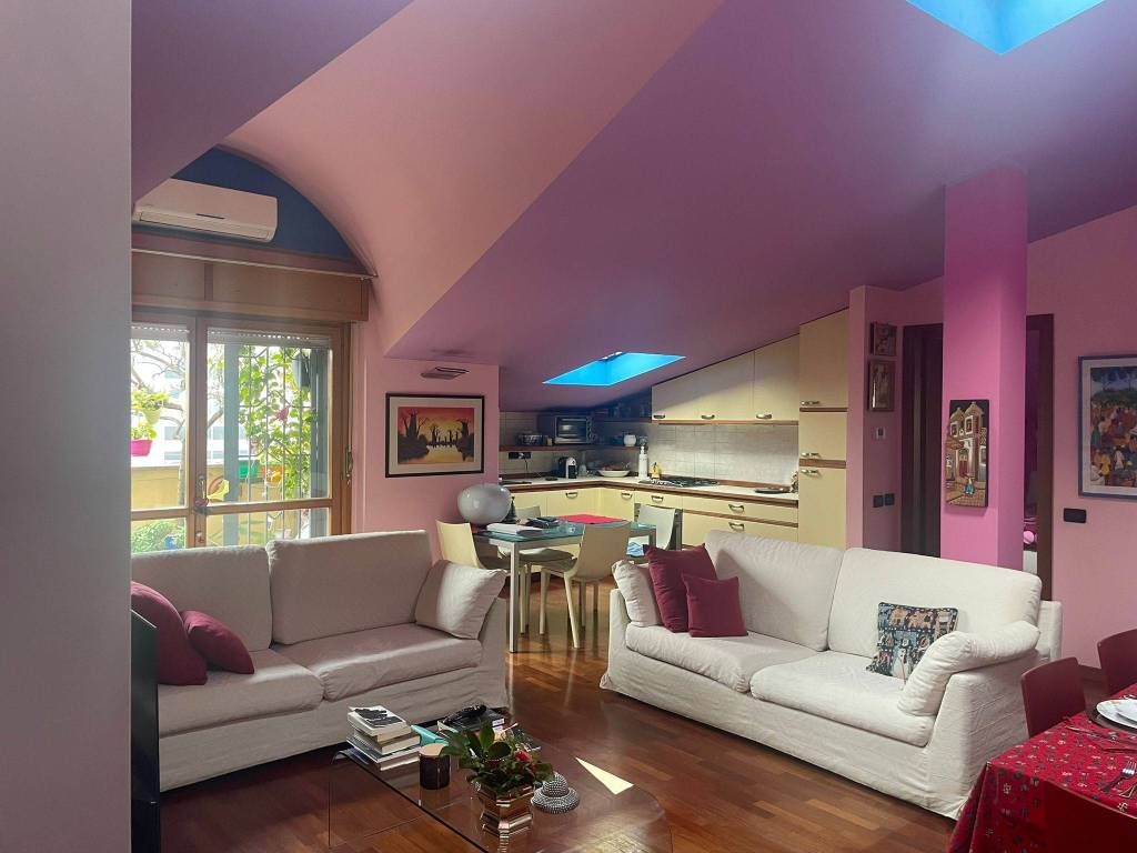 appartamento in vendita a Milano in zona Affori