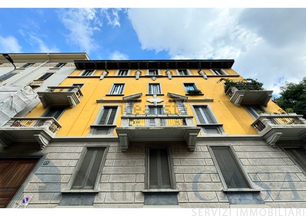 appartamento in vendita a Milano in zona Cinque Giornate