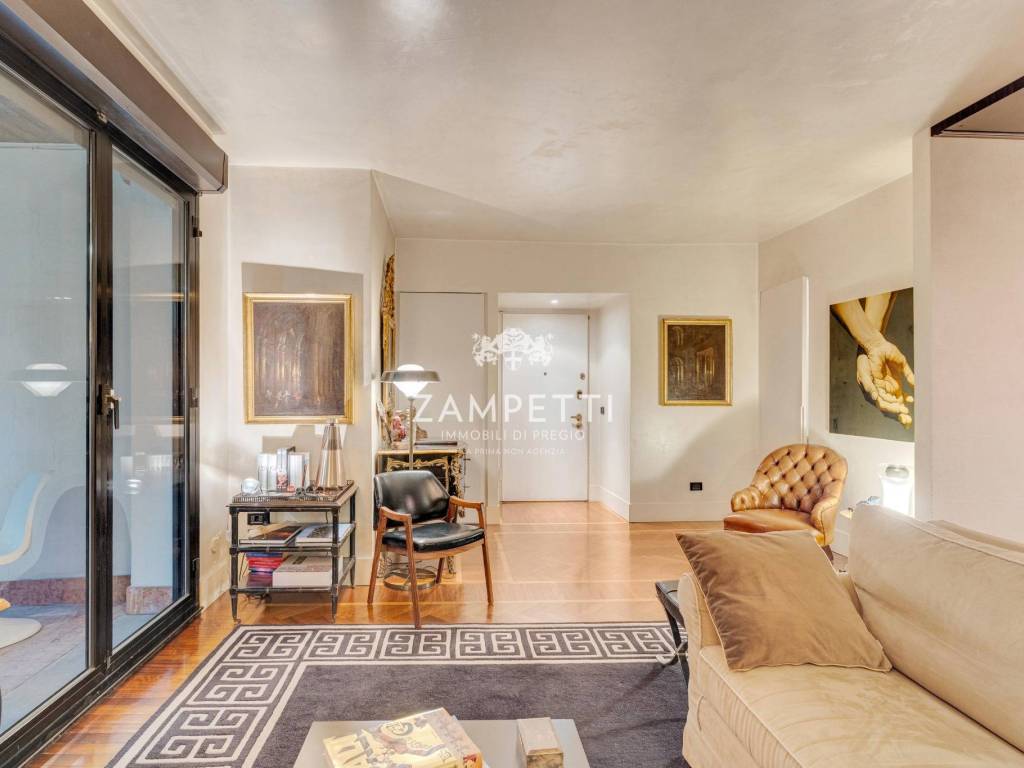 appartamento in vendita a Milano in zona Porta Garibaldi