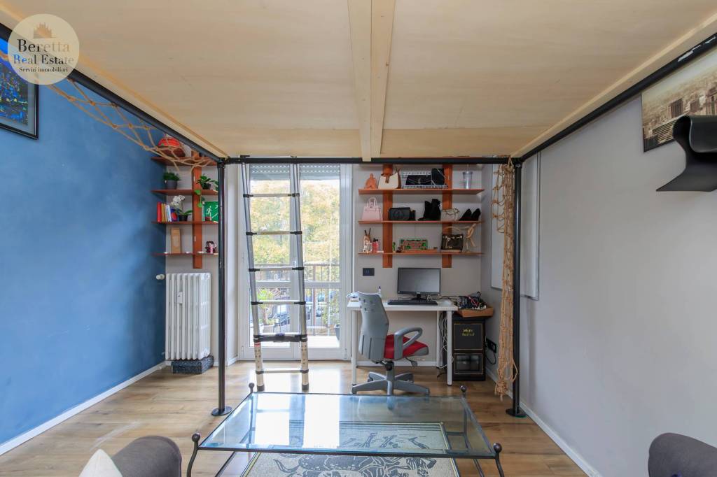 appartamento in vendita a Milano in zona Porta Garibaldi
