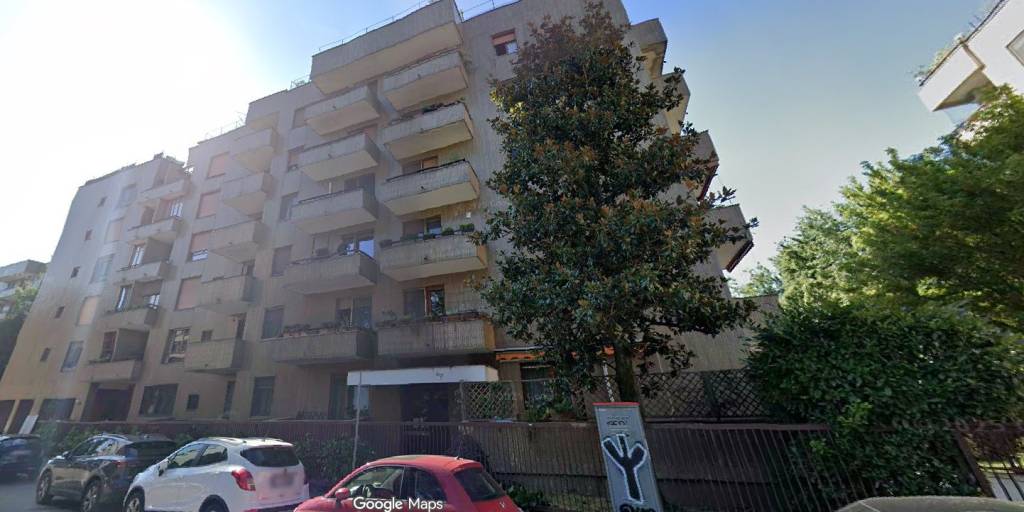 appartamento in vendita a Milano in zona Vigentino
