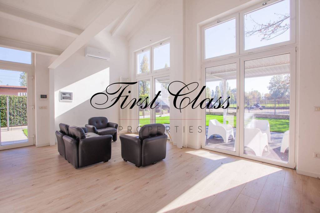 appartamento in vendita a Milano in zona Vigentino