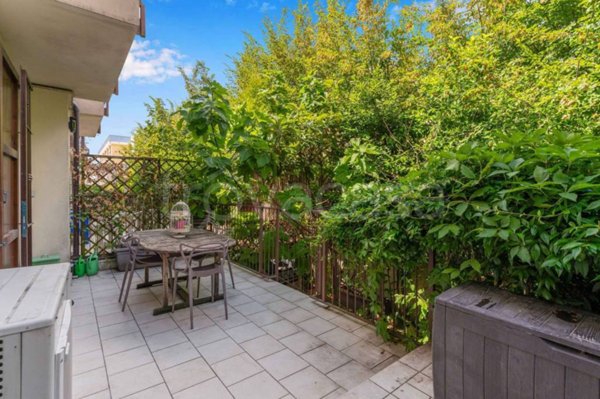 casa indipendente in vendita a Milano in zona Centro Storico