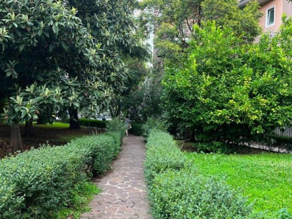appartamento in vendita a Milano in zona Affori