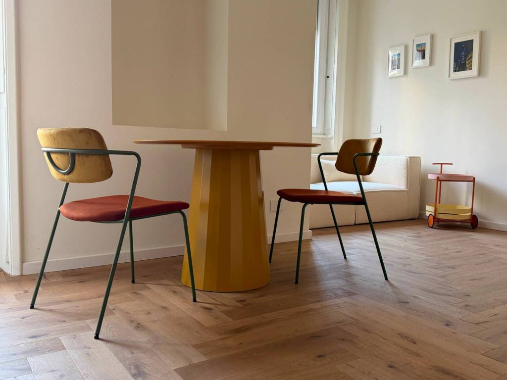 appartamento in vendita a Milano in zona Guastalla