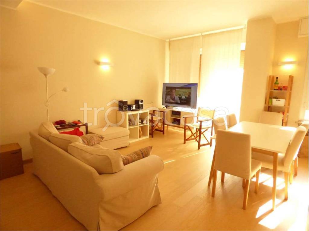 appartamento in vendita a Milano in zona Affori