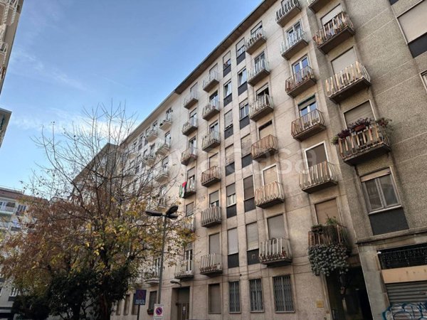 appartamento in vendita a Milano in zona Loreto