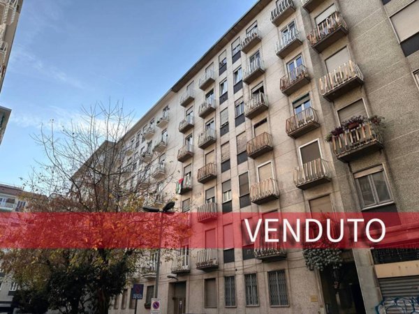 appartamento in vendita a Milano in zona Loreto