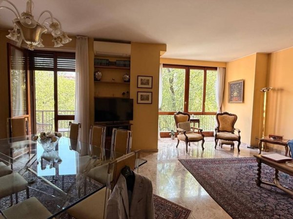 appartamento in vendita a Milano in zona Solari