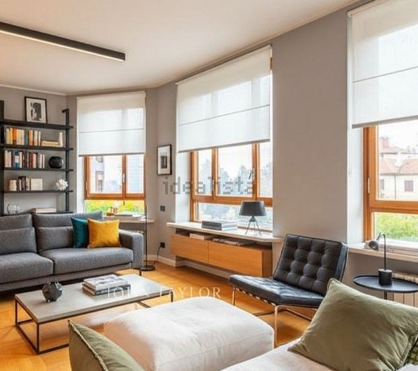 appartamento in vendita a Milano in zona Bocconi