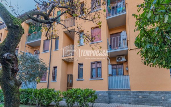 appartamento in vendita a Milano in zona Affori