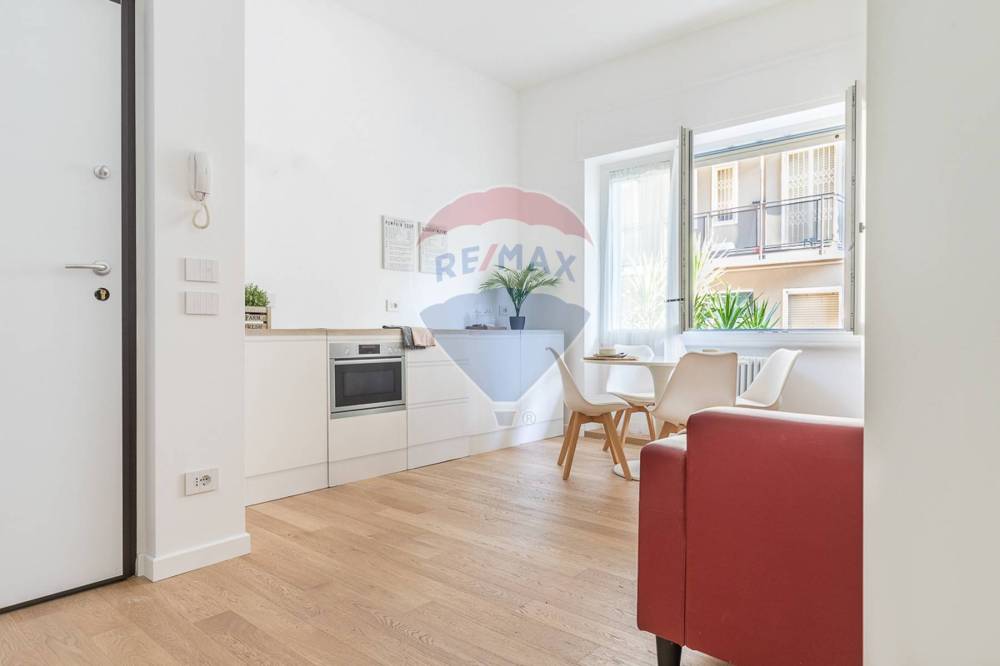 appartamento in vendita a Milano in zona Maggiolina