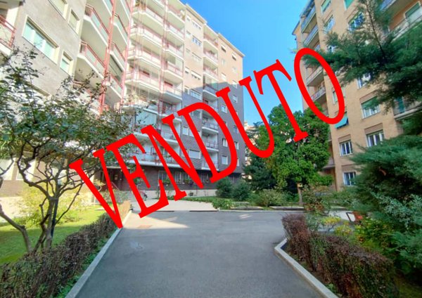 appartamento in vendita a Milano in zona San Siro