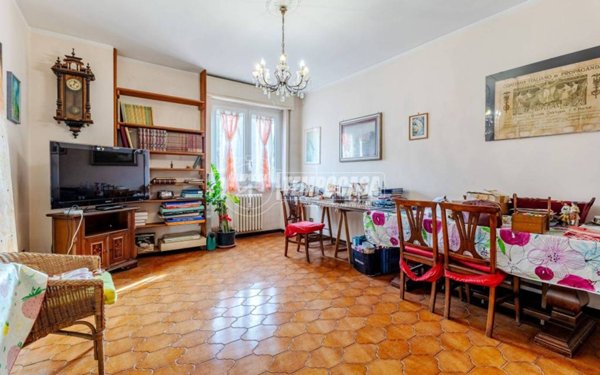 appartamento in vendita a Milano in zona Corvetto