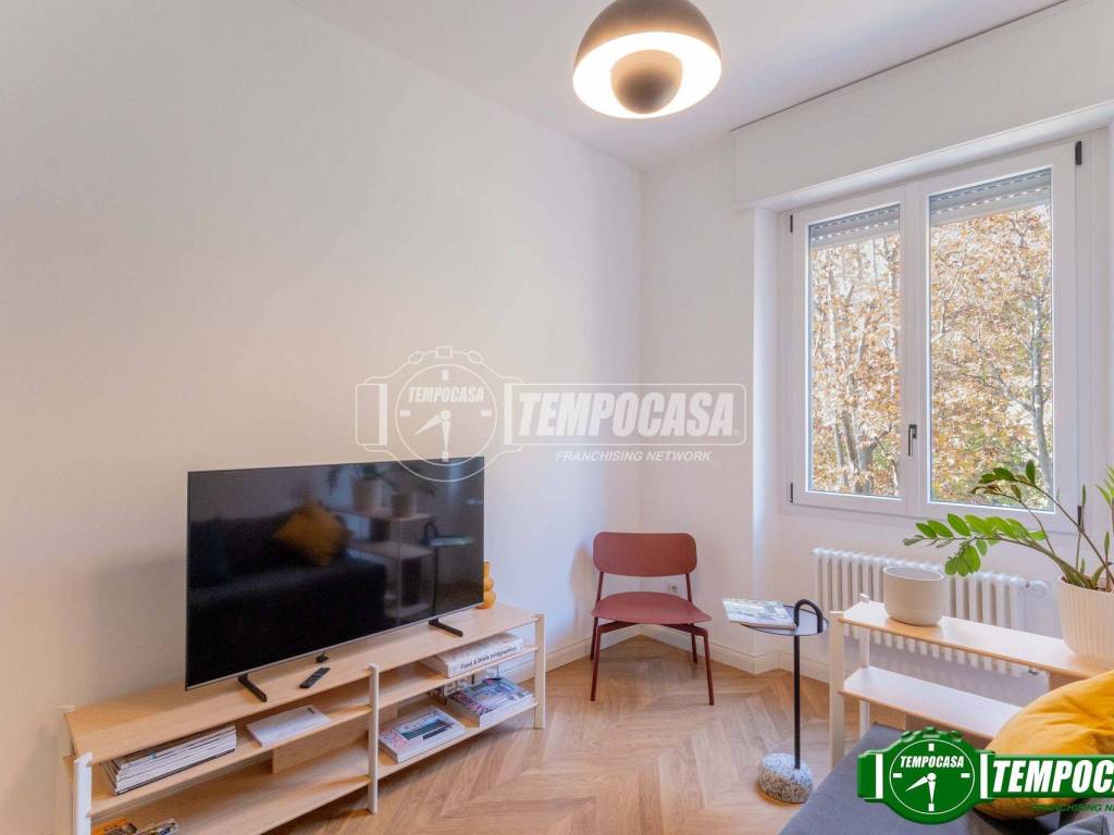 appartamento in vendita a Milano in zona Montalbino