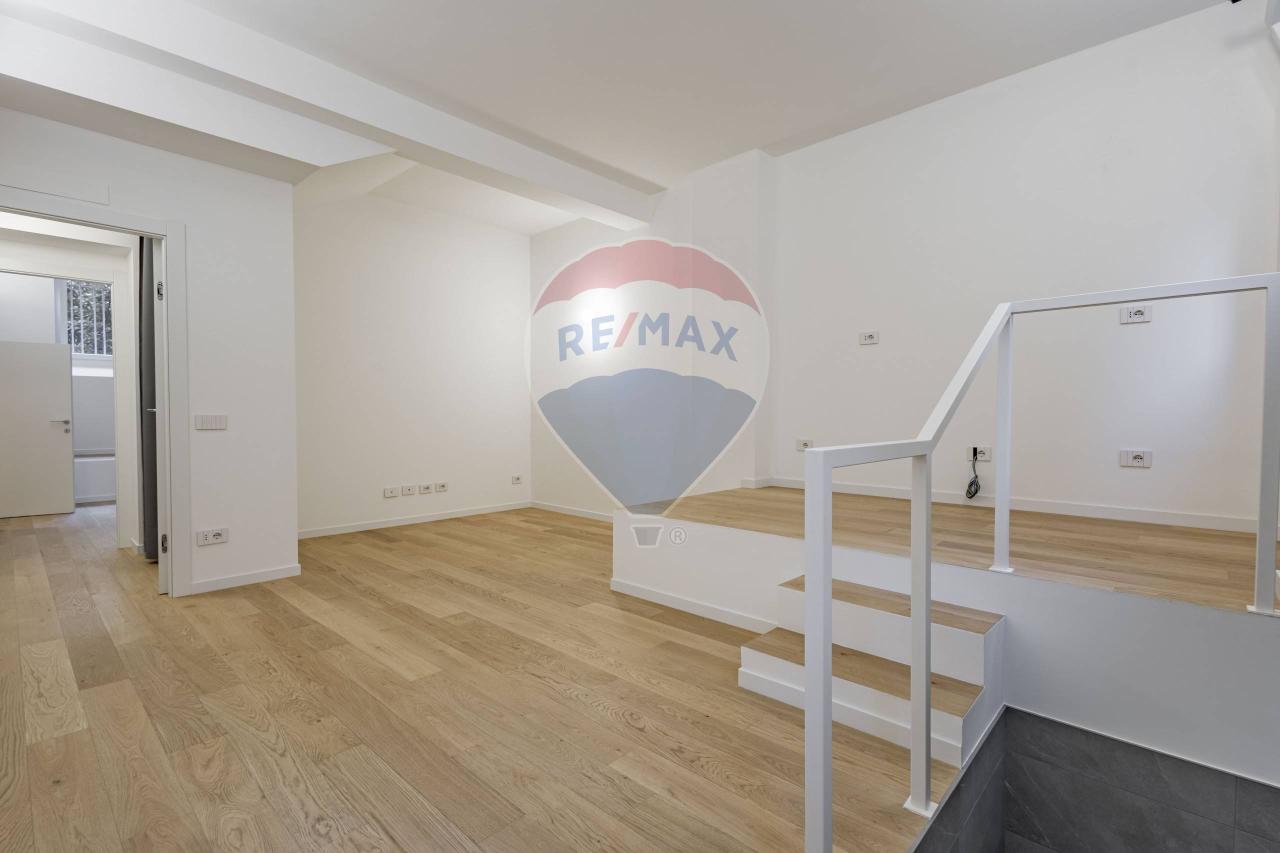 appartamento in vendita a Milano in zona Porta Ticinese