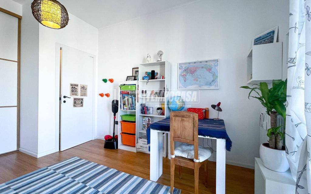 appartamento in vendita a Milano in zona Lambrate