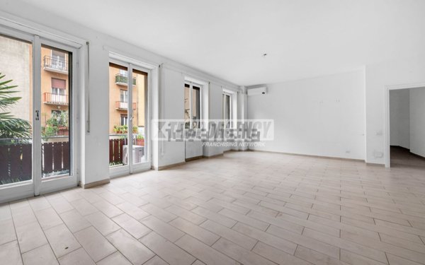 appartamento in vendita a Milano in zona Città Studi