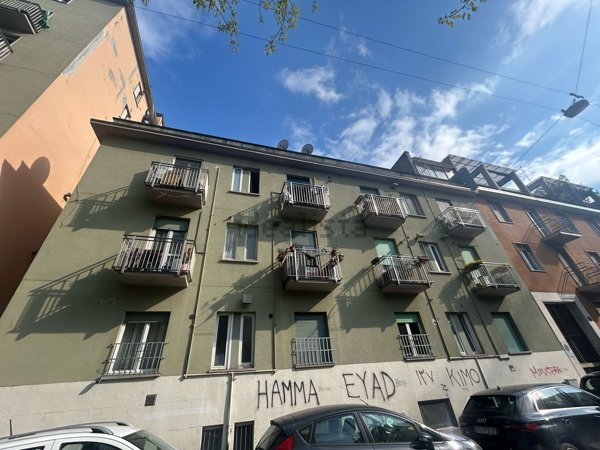 appartamento in vendita a Milano in zona Porta Vittoria