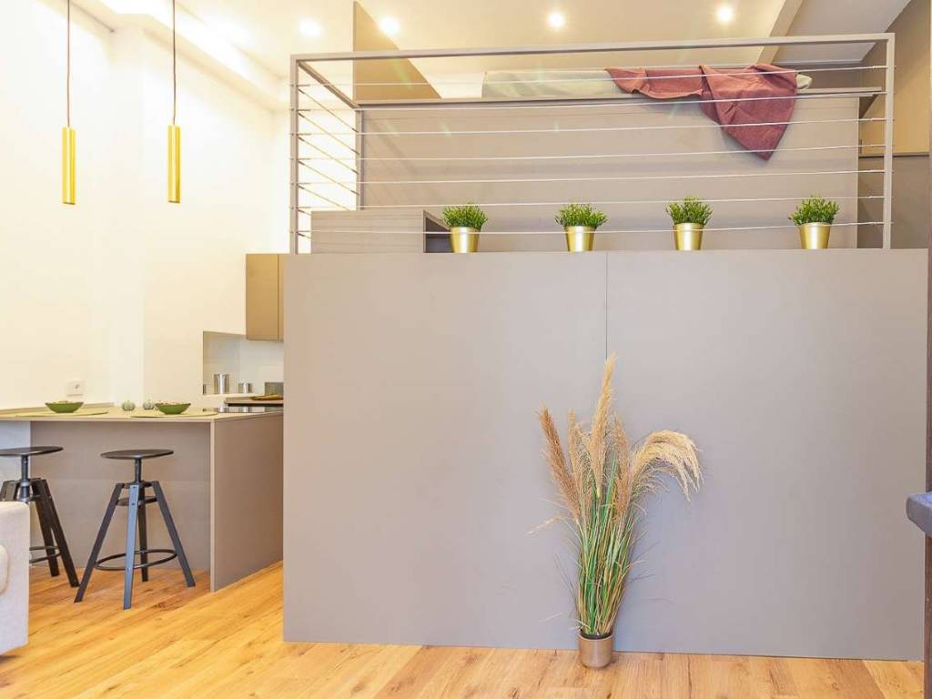 appartamento in vendita a Milano in zona Porta Ticinese