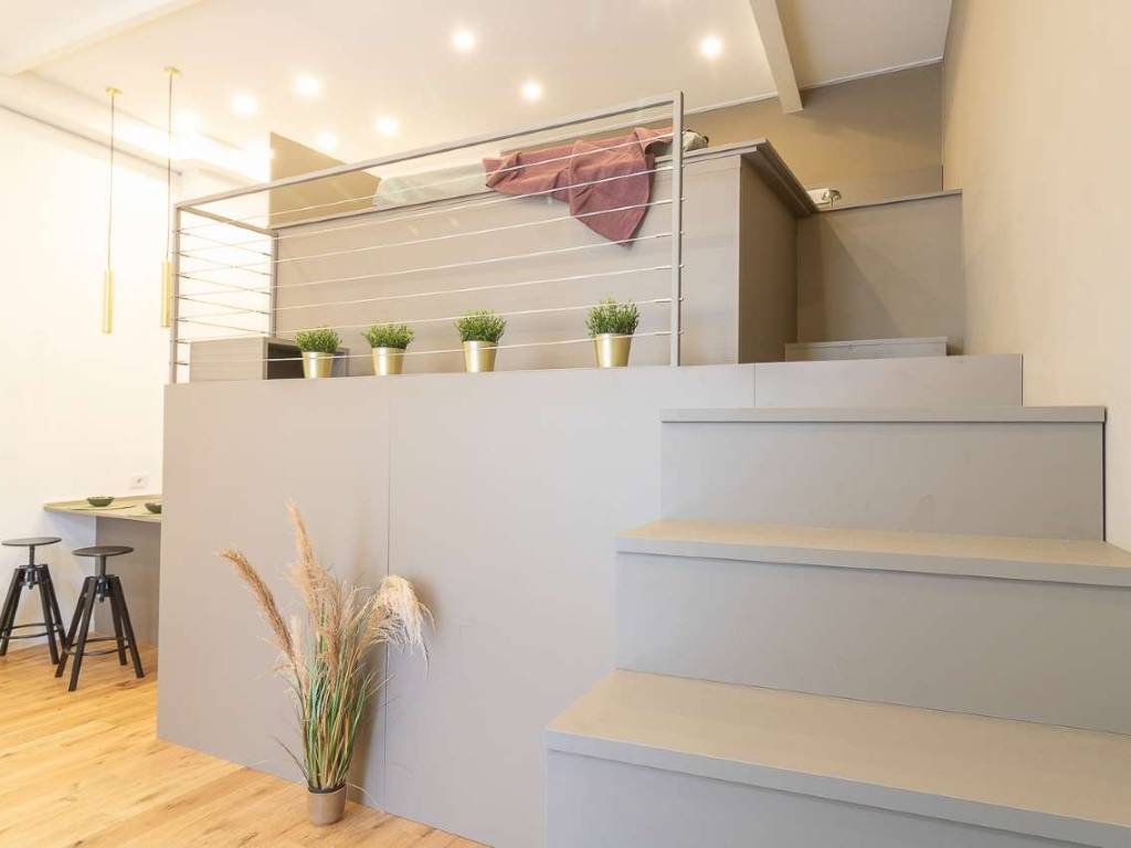 appartamento in vendita a Milano in zona Bocconi