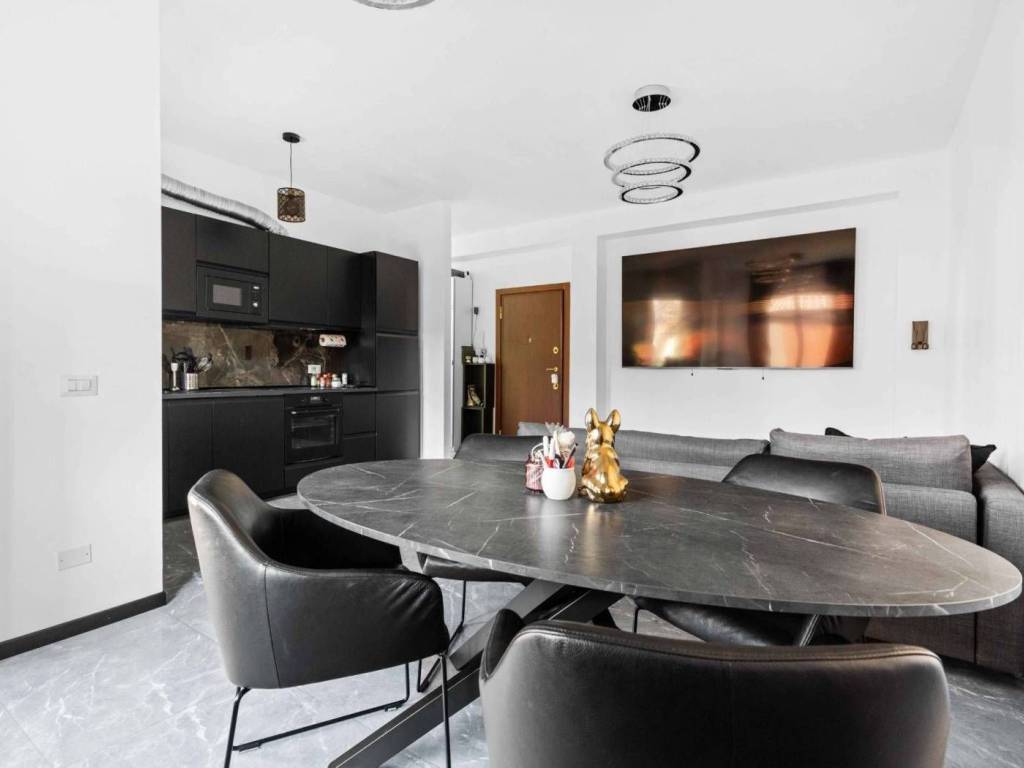 appartamento in vendita a Milano in zona Porta Ticinese