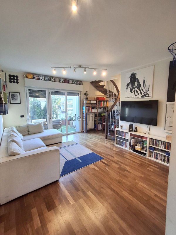 appartamento in vendita a Milano in zona Rogoredo