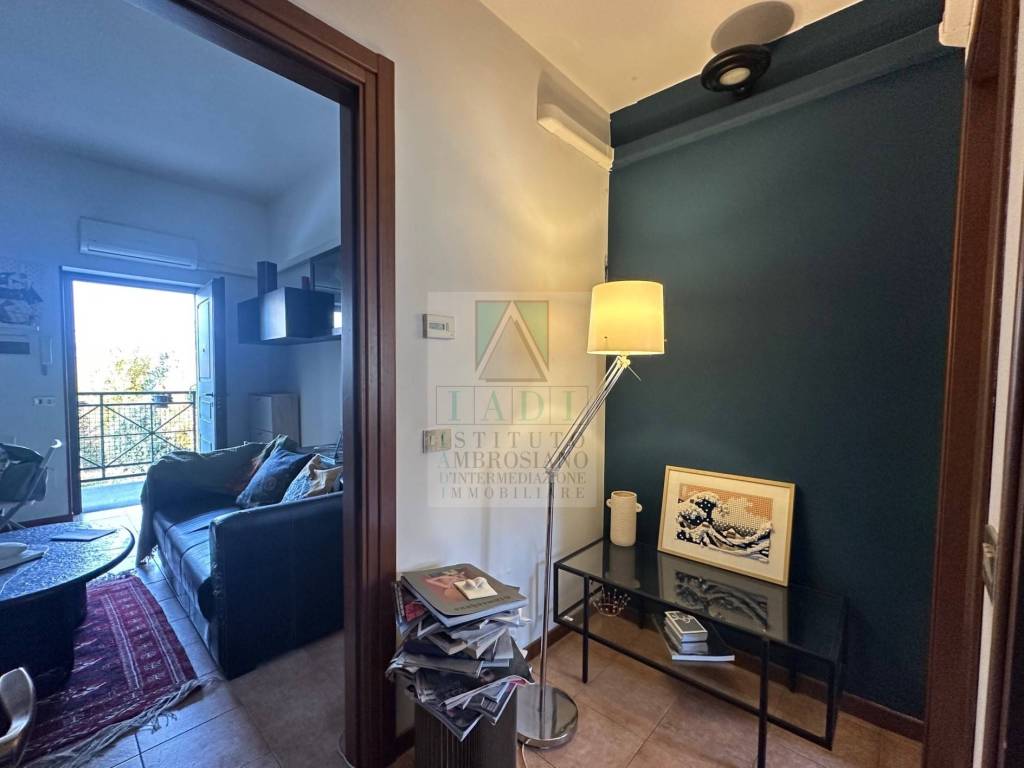 appartamento in vendita a Milano in zona Vigentino