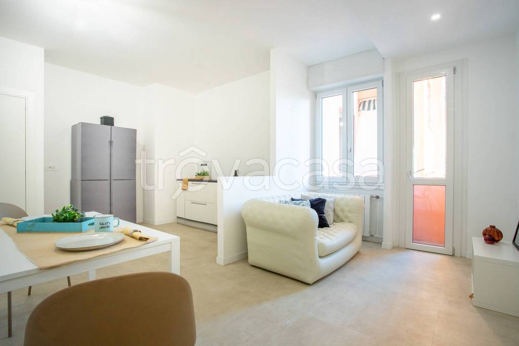 appartamento in vendita a Milano in zona Bovisa