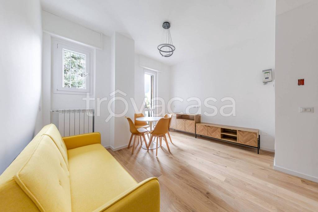 appartamento in vendita a Milano in zona Forlanini