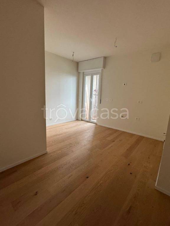 appartamento in vendita a Milano in zona Ghisolfa