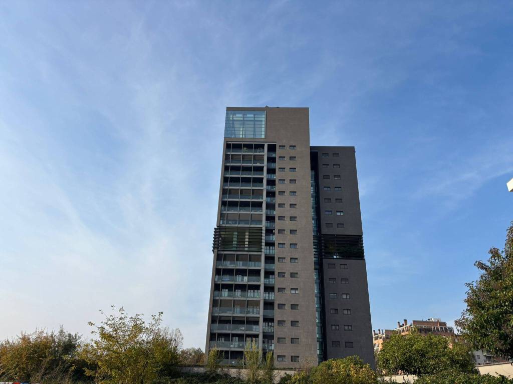 appartamento in vendita a Milano in zona Famagosta