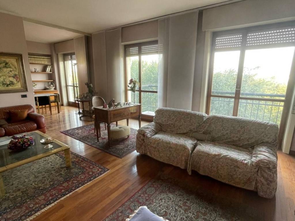 appartamento in vendita a Milano in zona Porta Vittoria