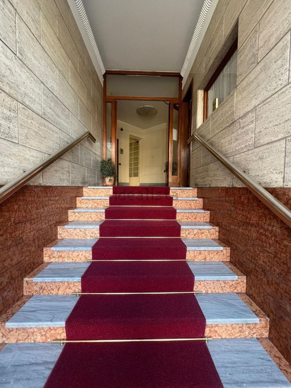 ufficio in vendita a Milano