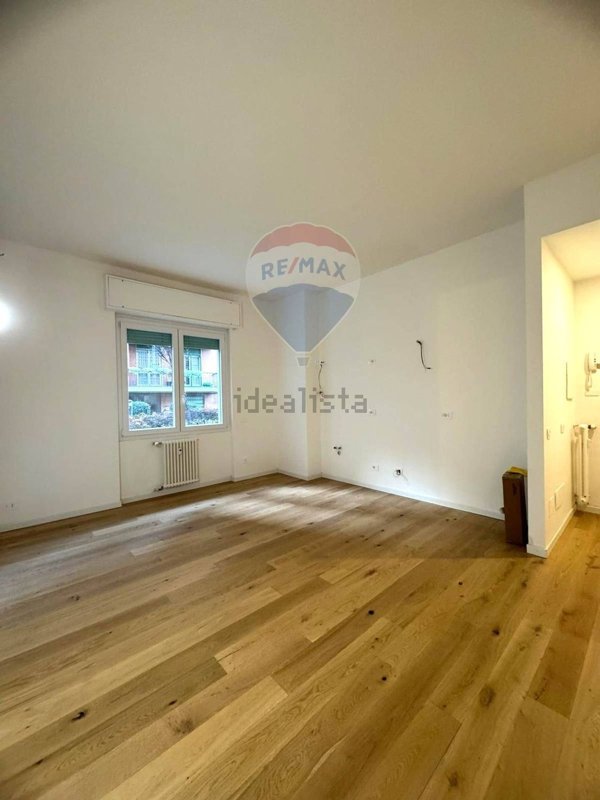 appartamento in vendita a Milano in zona Bocconi