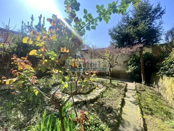 appartamento in vendita a Milano in zona Porta Romana