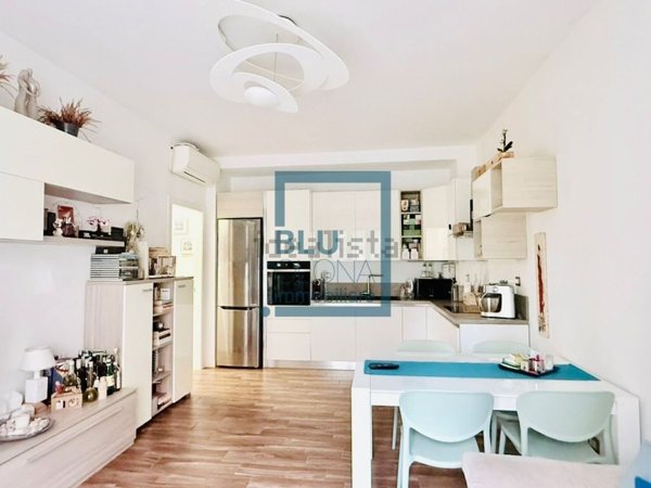 appartamento in vendita a Milano in zona Lorenteggio