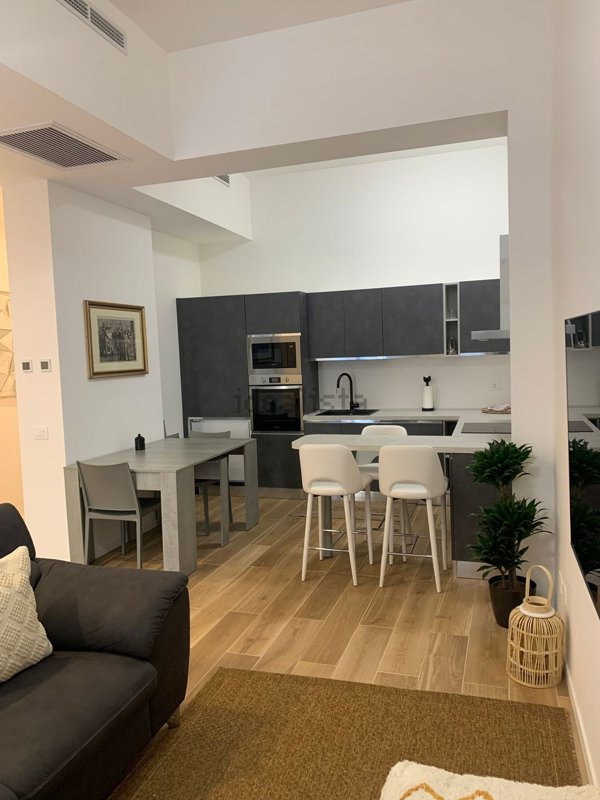 appartamento in vendita a Milano in zona Dergano