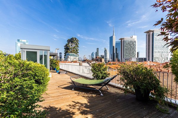 appartamento in vendita a Milano in zona Isola