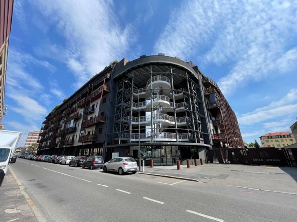 appartamento in vendita a Milano in zona Bovisa