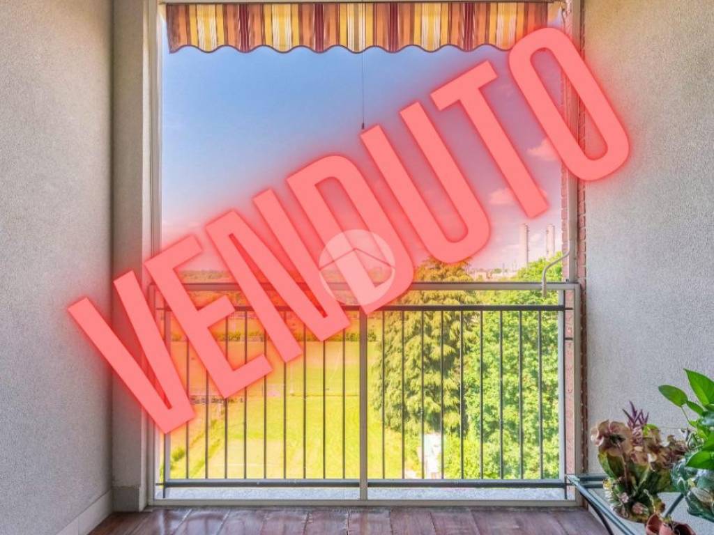 appartamento in vendita a Milano in zona Chiesa Rossa