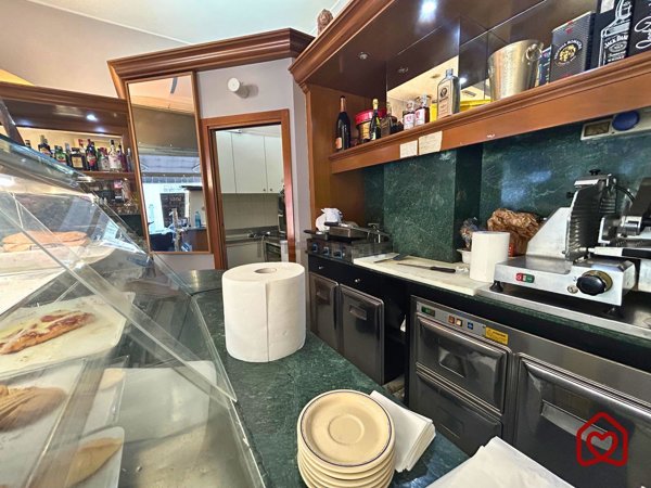 negozio in vendita a Milano in zona Porta Venezia