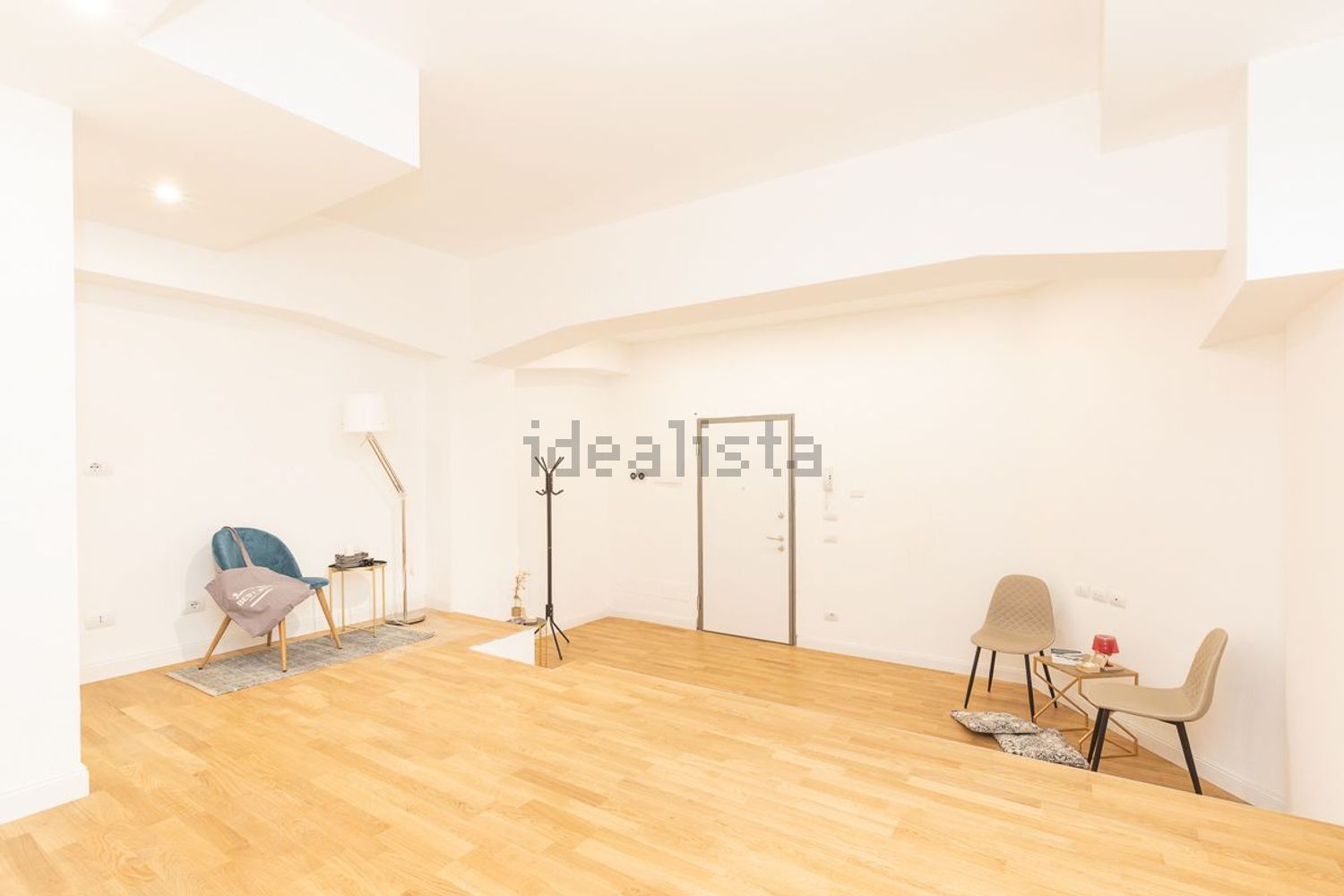 appartamento in vendita a Milano in zona Bocconi