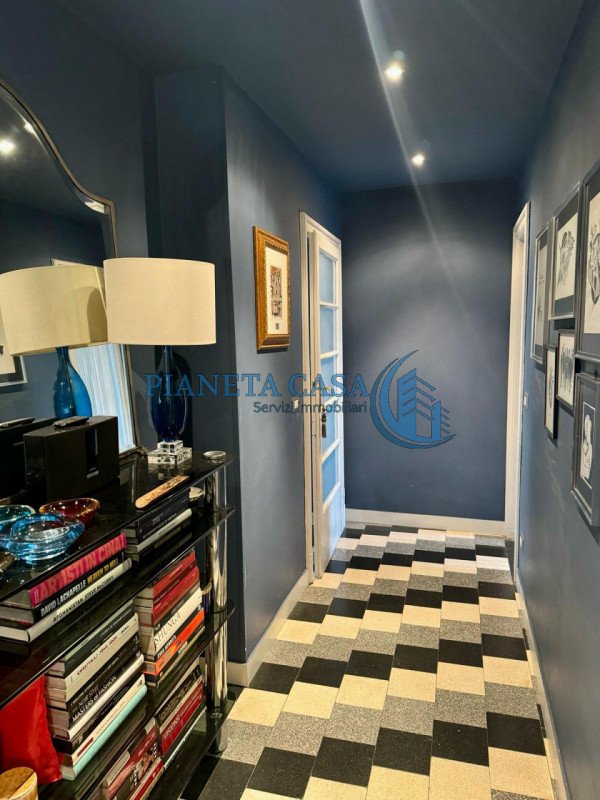 appartamento in vendita a Milano in zona Isola