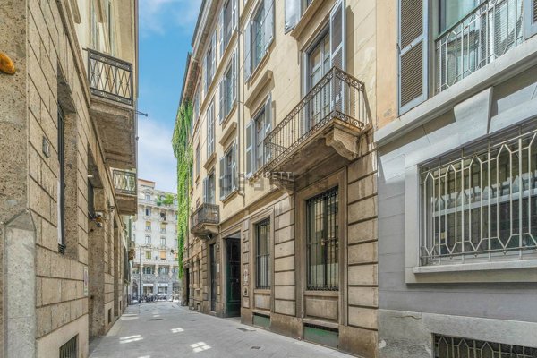 ufficio in vendita a Milano in zona Brera