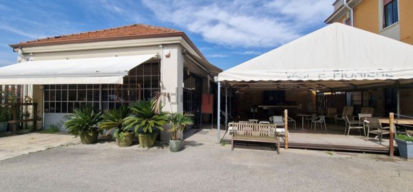 ufficio in vendita a Milano in zona Crescenzago